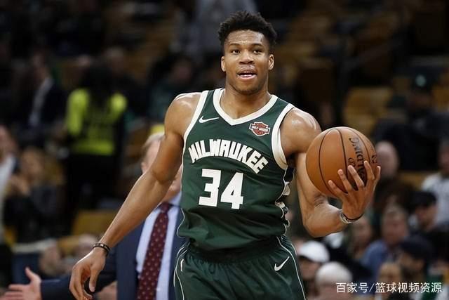外线失灵！哈登今天三分8中1 过去两场比赛合计14中1